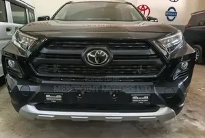 Toyota RAV4 2020 Matt Black