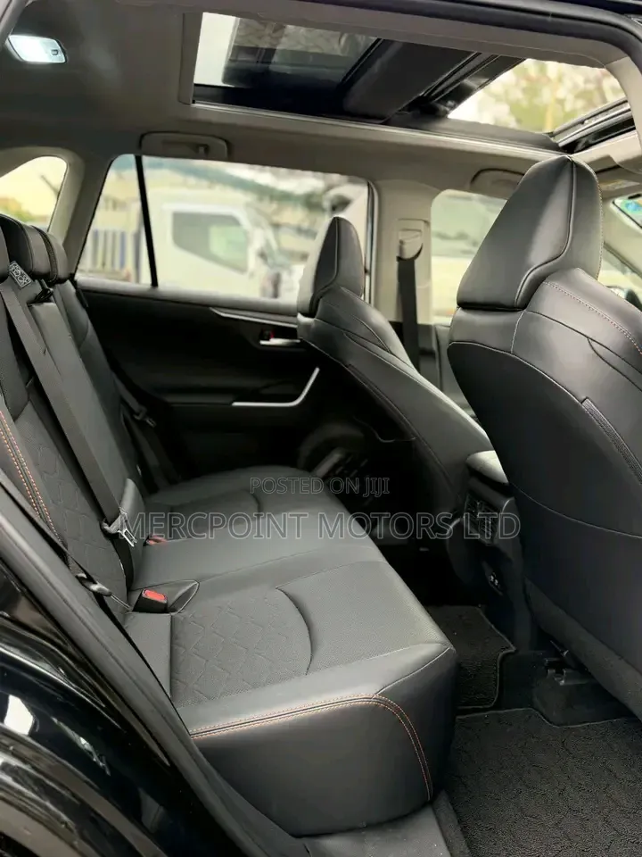 Toyota RAV4 2020 Matt Black