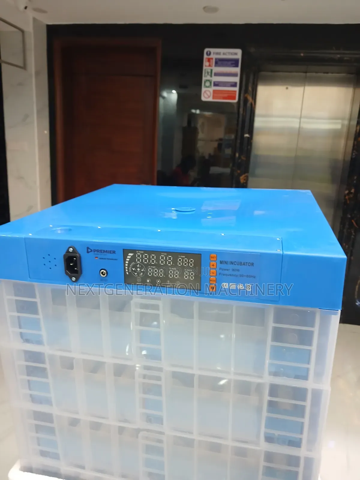 Premier 204 Eggs Incubator