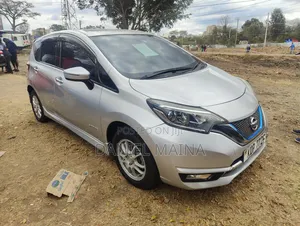Nissan Note 2017 Silver