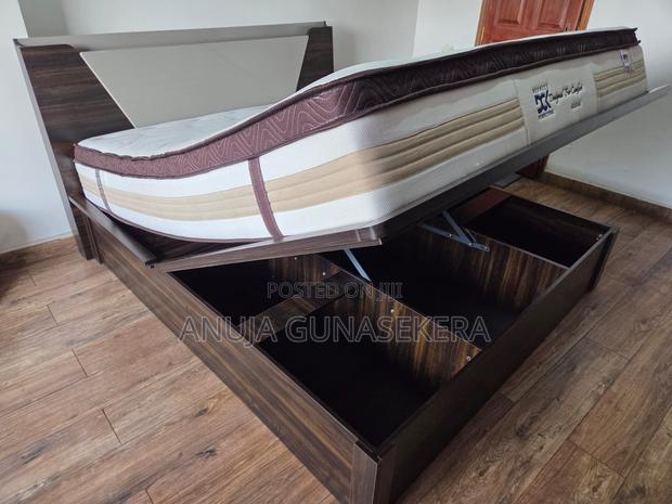 King Sized Bed With Mattress - thumbnail 2