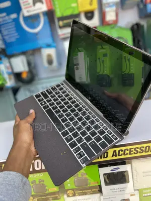 Laptop HP EliteBook Revolve 810 G2 Tablet 4GB Intel Core i5 SSD 128GB