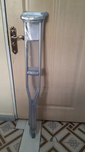 Under-Arm (Axillary)Walking Crutches – Adjustable Medical Crutches