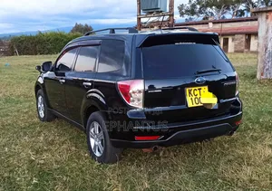 Subaru Forester 2011 Black