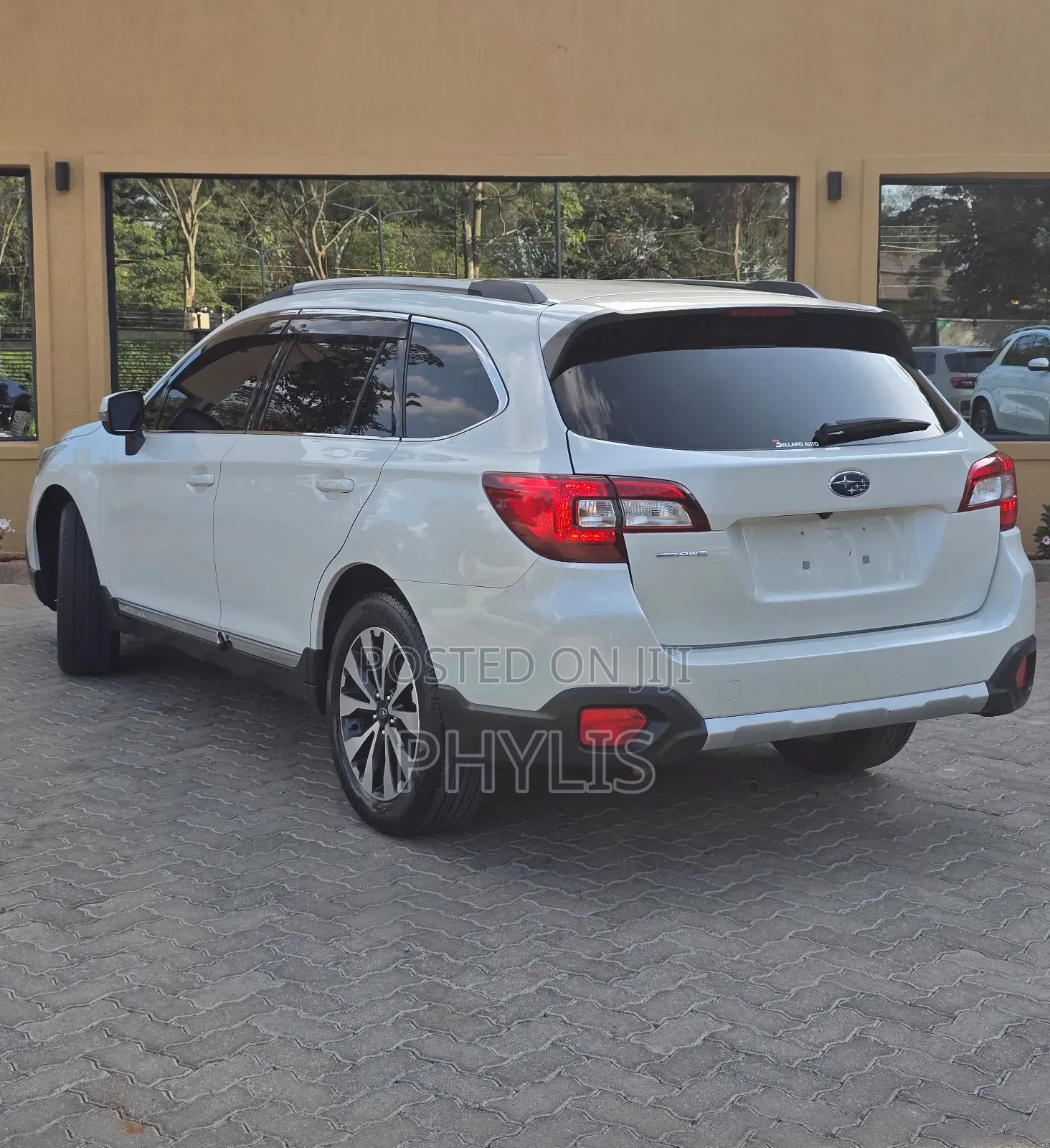 Subaru Outback 2015 White
