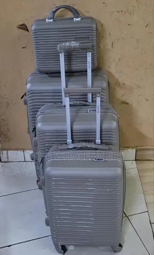4 in 1 Luxurious Unbreakable Suitcase