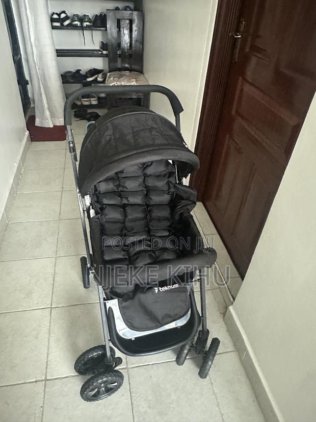 Baby Stroller - thumbnail 2