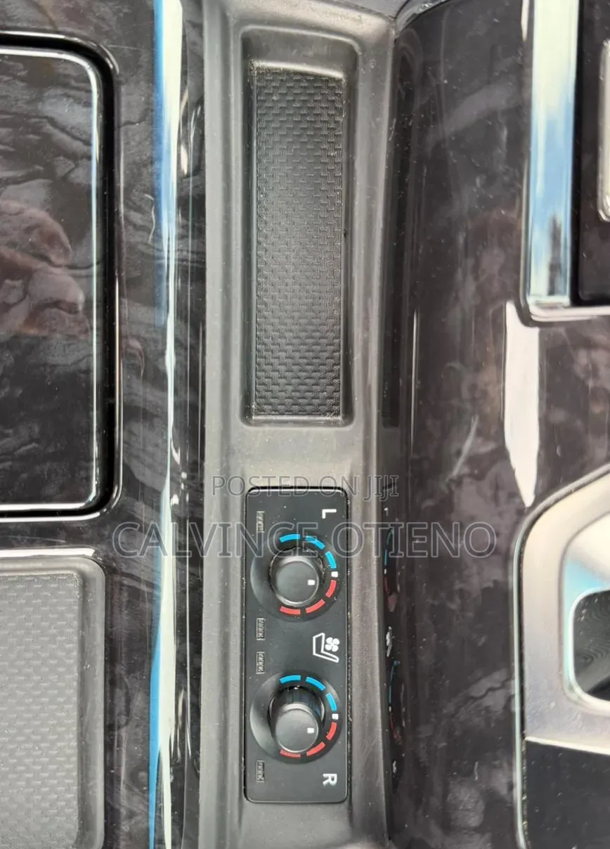 Toyota Alphard 2019 Black