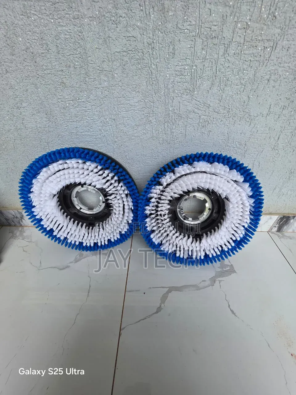 Soft/Hard Scrubbing Brushes