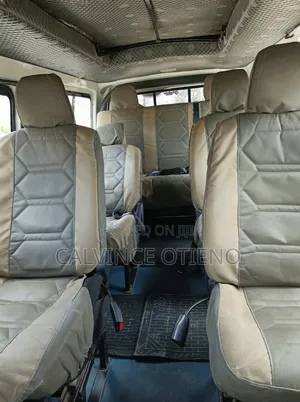 Toyota HiAce 2016 White