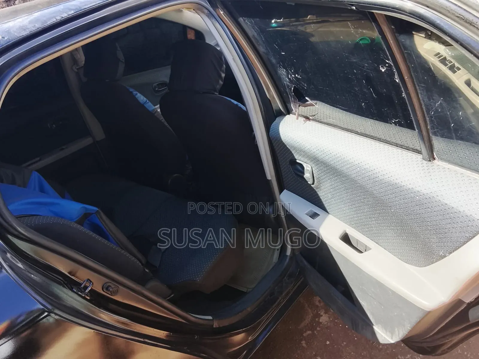 Toyota Vitz 2009 Black