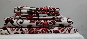 2 Red-Flowered King Size Bedsheets With 4pillow