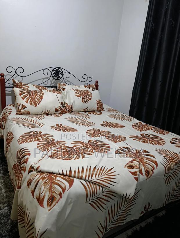 2 Brown and Cream King Size Bedsheets With 4pillow Cases
