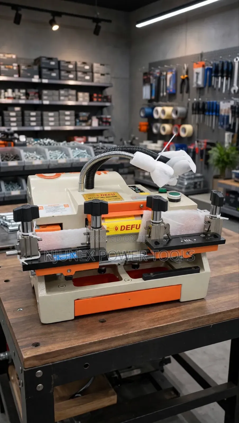 Defu 100E1 Double-Head Key Cutting Machine