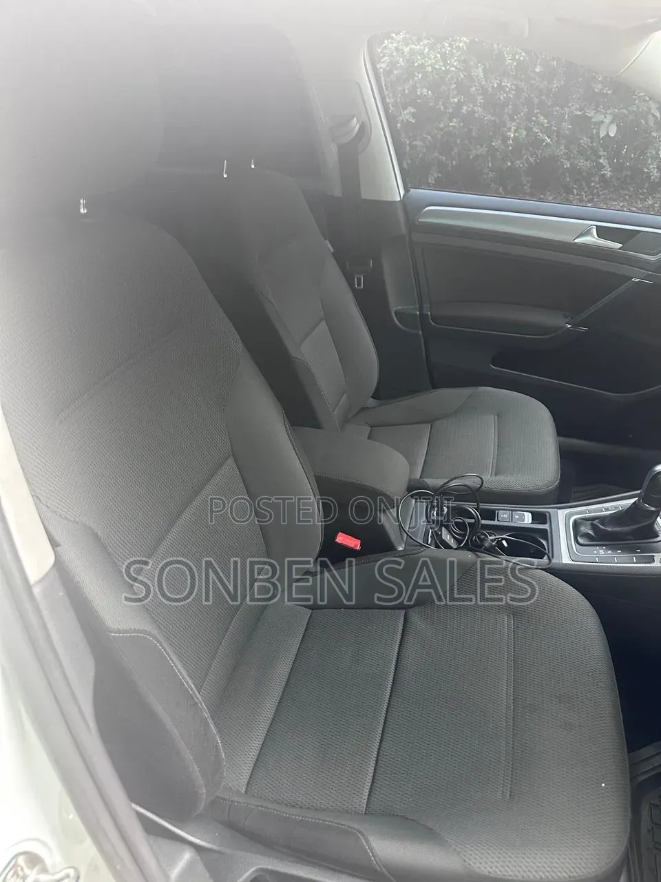 Volkswagen Golf Variant 2017 White
