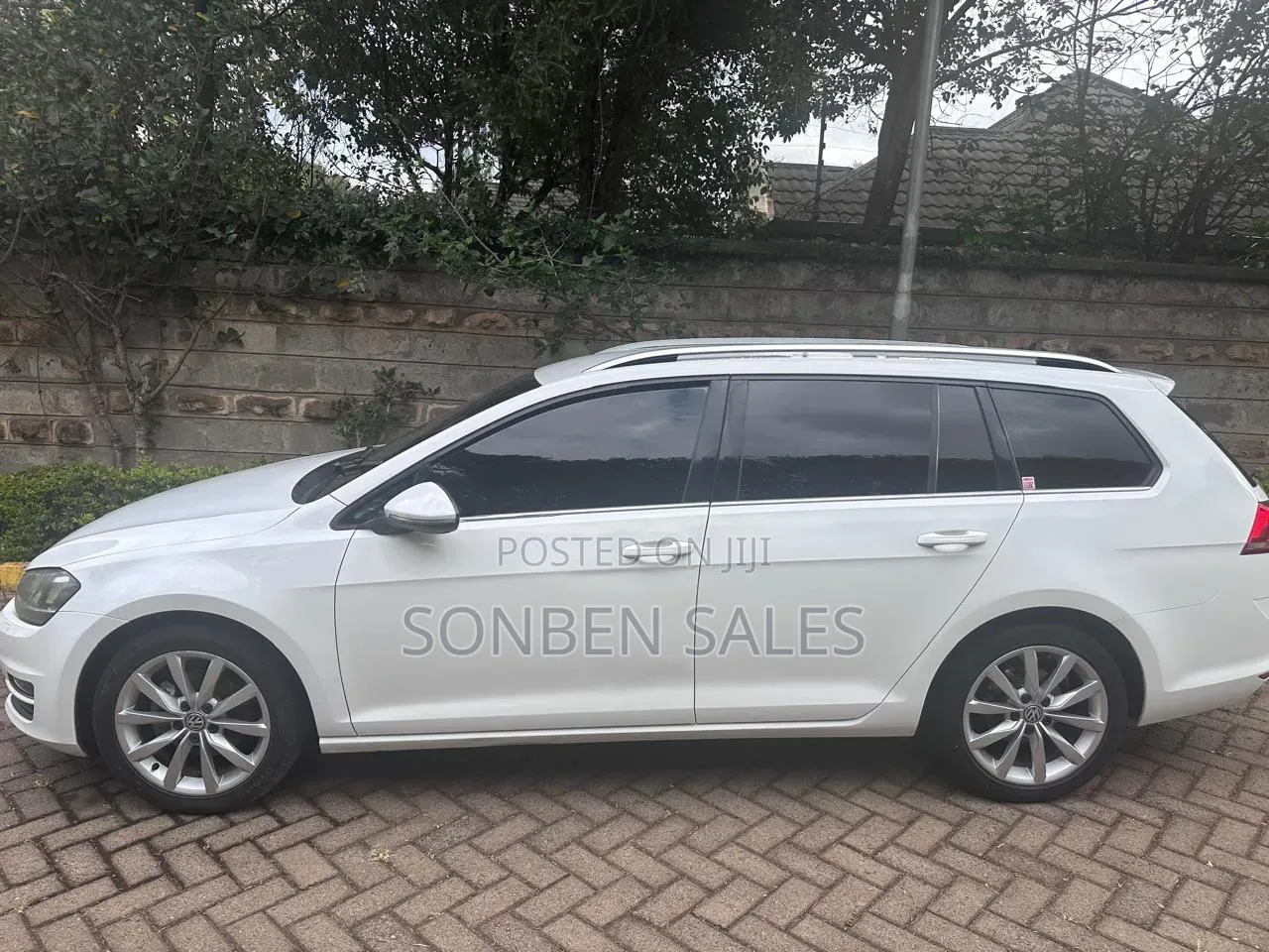 Volkswagen Golf Variant 2017 White