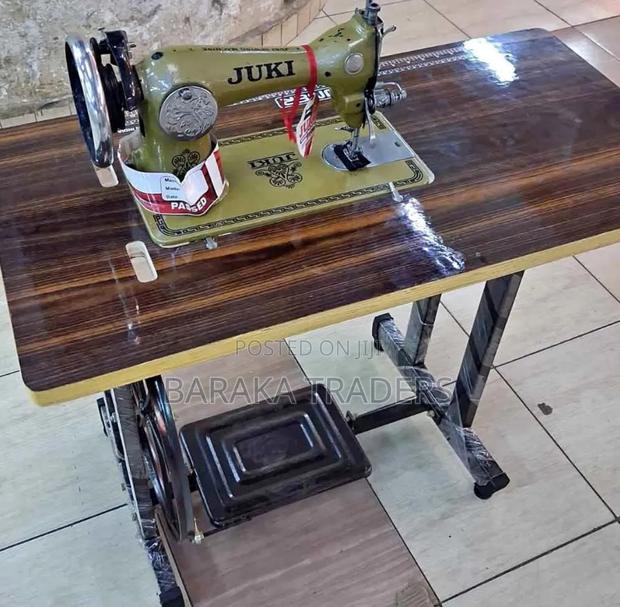 TL82 Juki Sewing Machine - main view