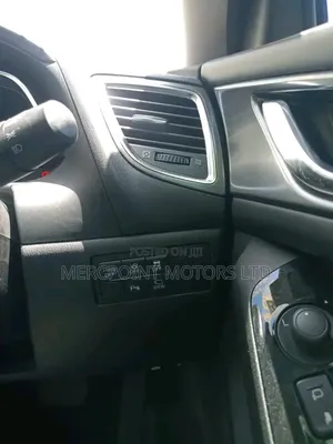 Mazda Axela 2019 Red