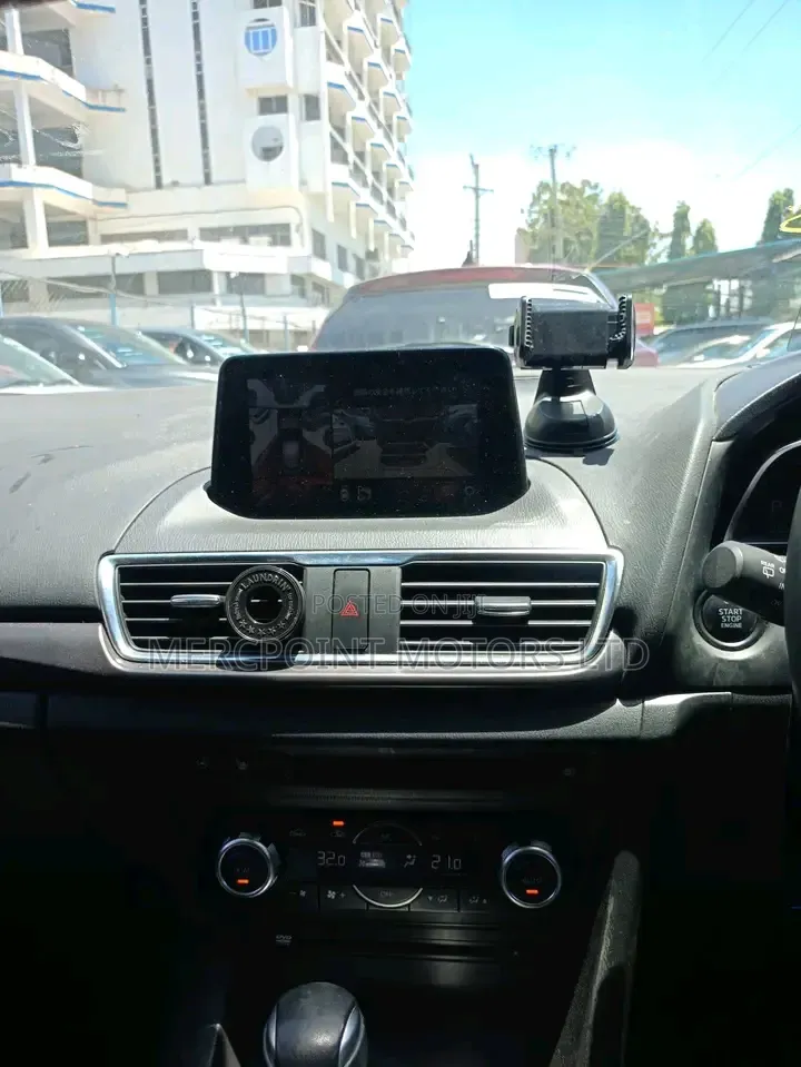 Mazda Axela 2019 Red