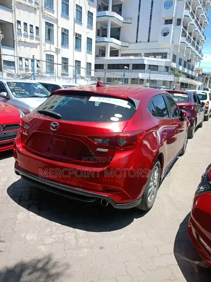 Mazda Axela 2019 Red