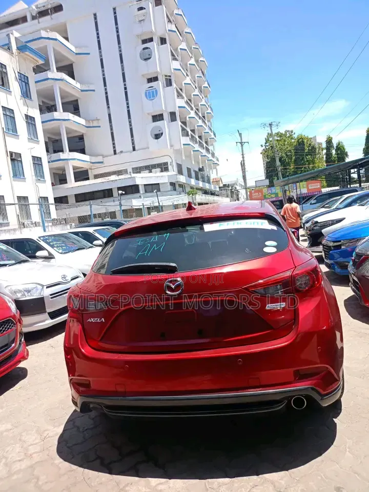 Mazda Axela 2019 Red