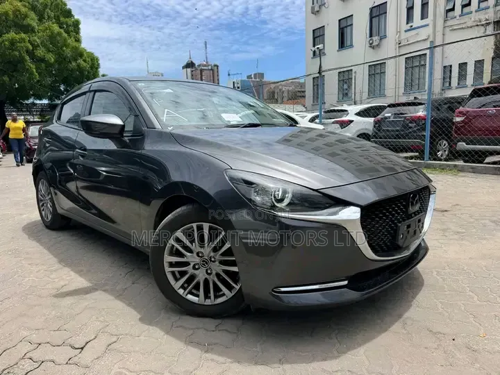 Mazda 2 2020 Gray