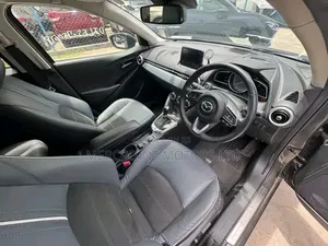 Mazda 2 2020 Gray