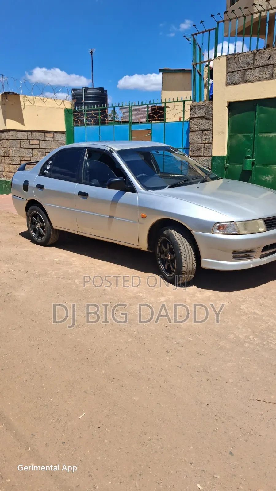 Mitsubishi Lancer 2000 Gray