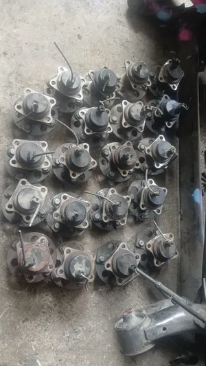 Toyota,aqua,vitz Juwela,belta,fielder165,161,axio161,165 Rear Wheelhub