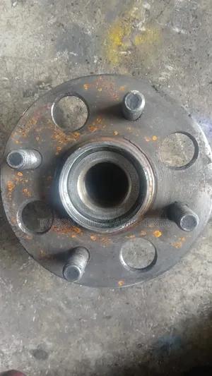 Honda Fit 2015 Rear Wheel Hub