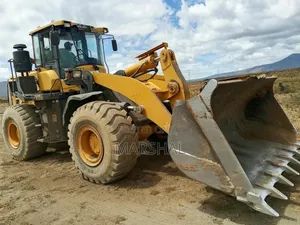 SDLG 5 Tonne Shovel/ Wheel Loader