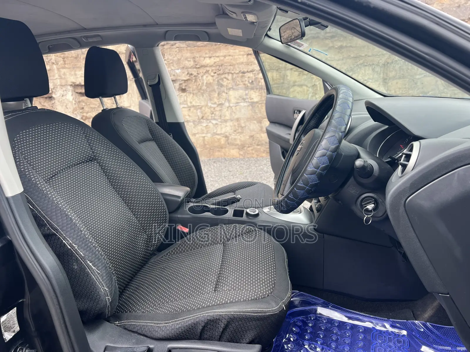 Nissan Dualis 2011 Black
