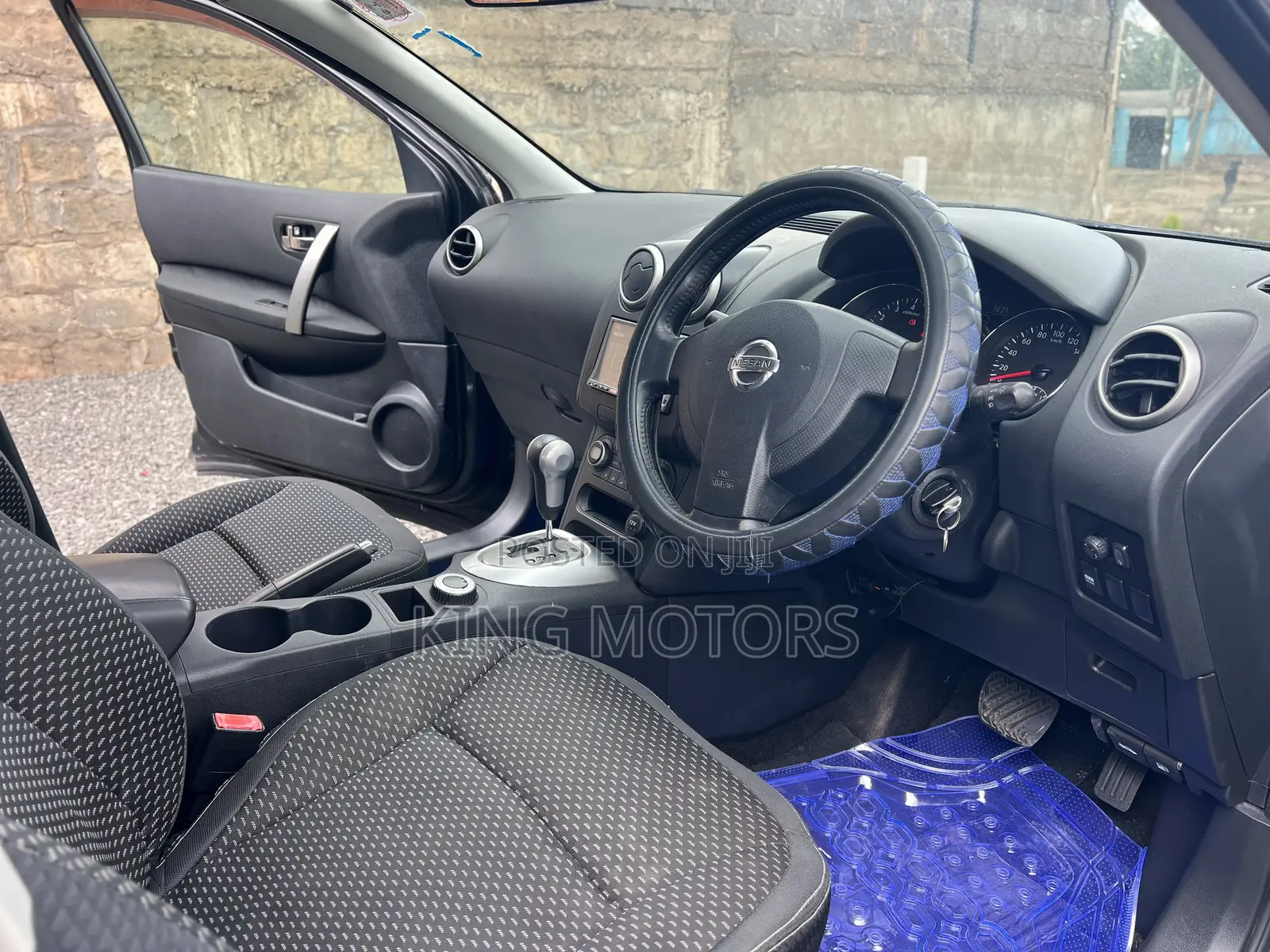 Nissan Dualis 2011 Black