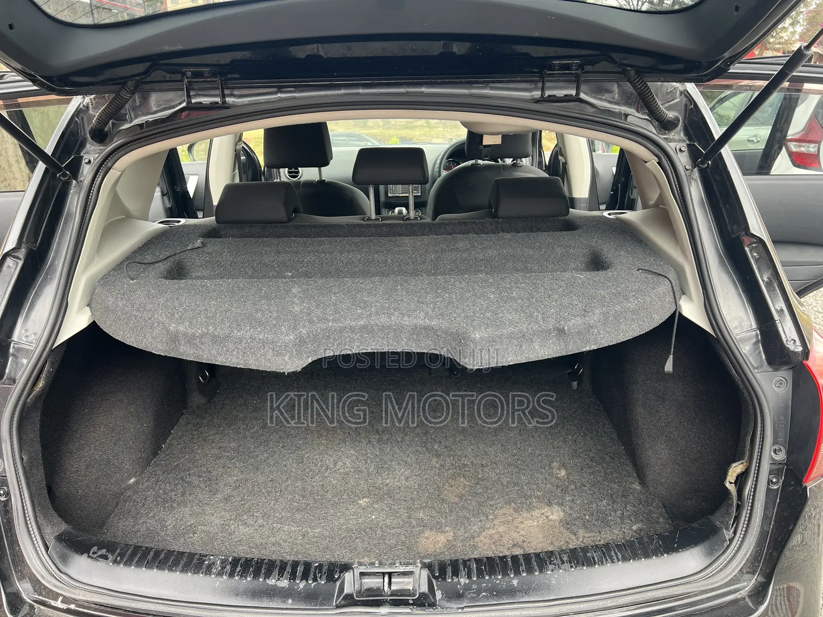 Nissan Dualis 2011 Black