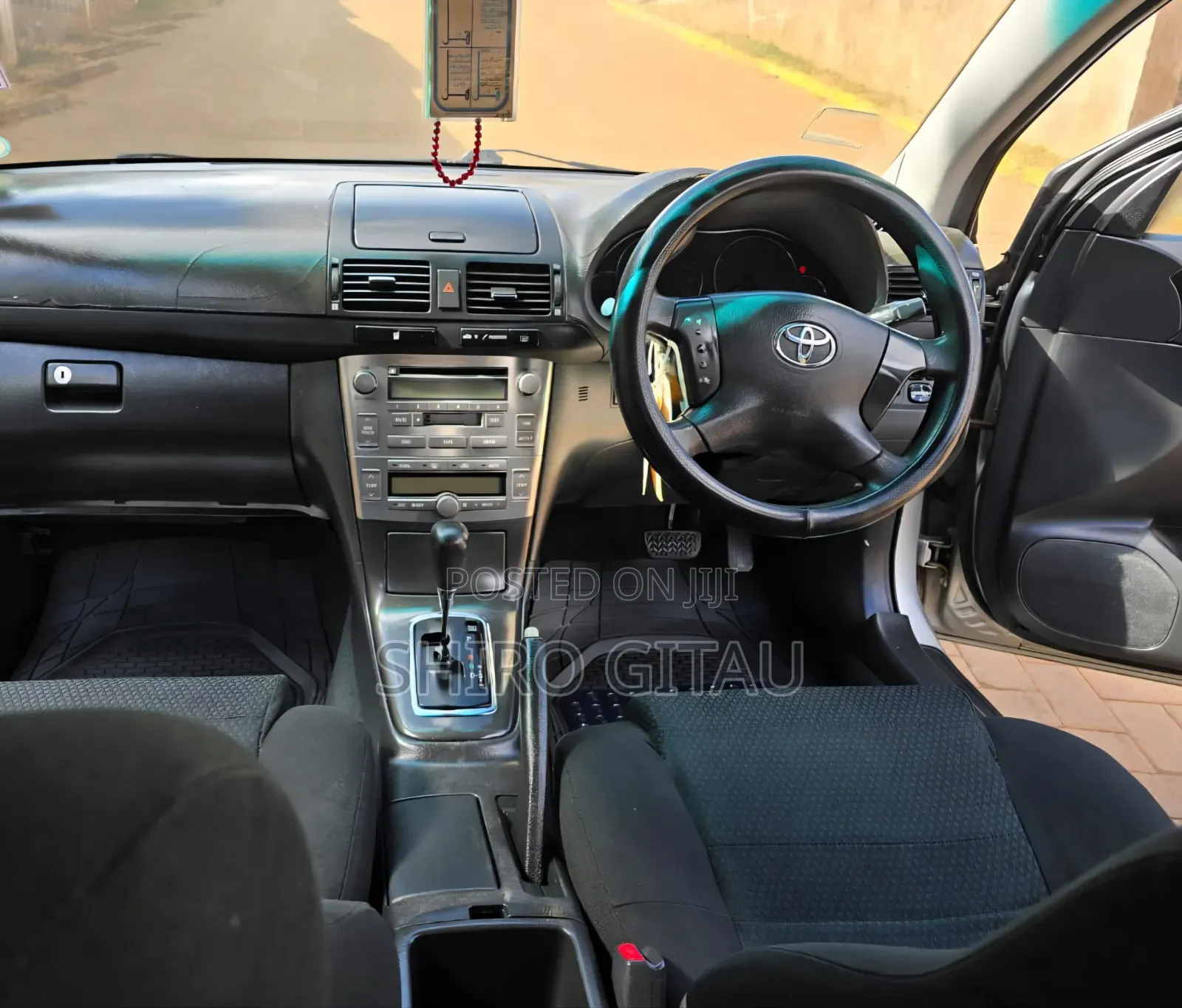 Toyota Avensis 2005 Silver