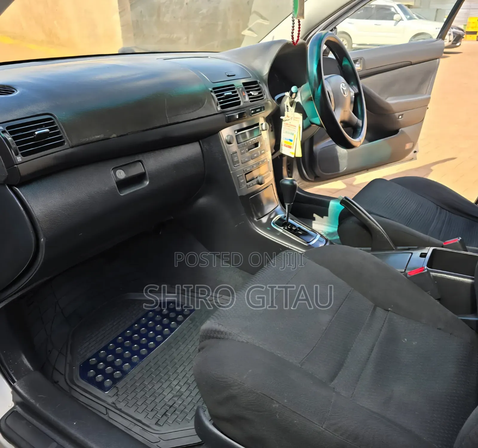 Toyota Avensis 2005 Silver