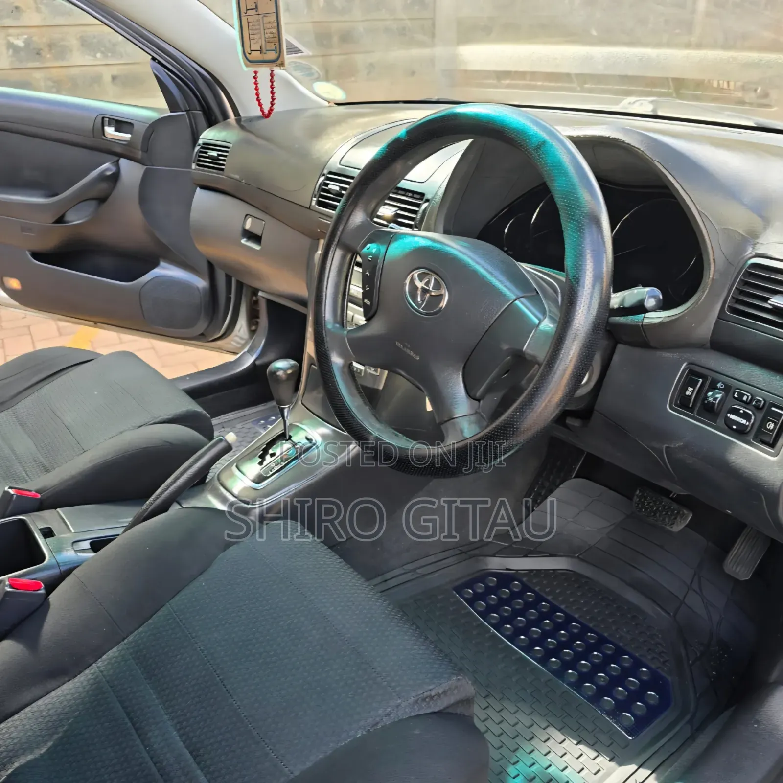 Toyota Avensis 2005 Silver