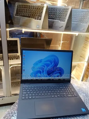 Laptop Dell Vostro 3500 8GB Intel Core i3 SSD 256GB