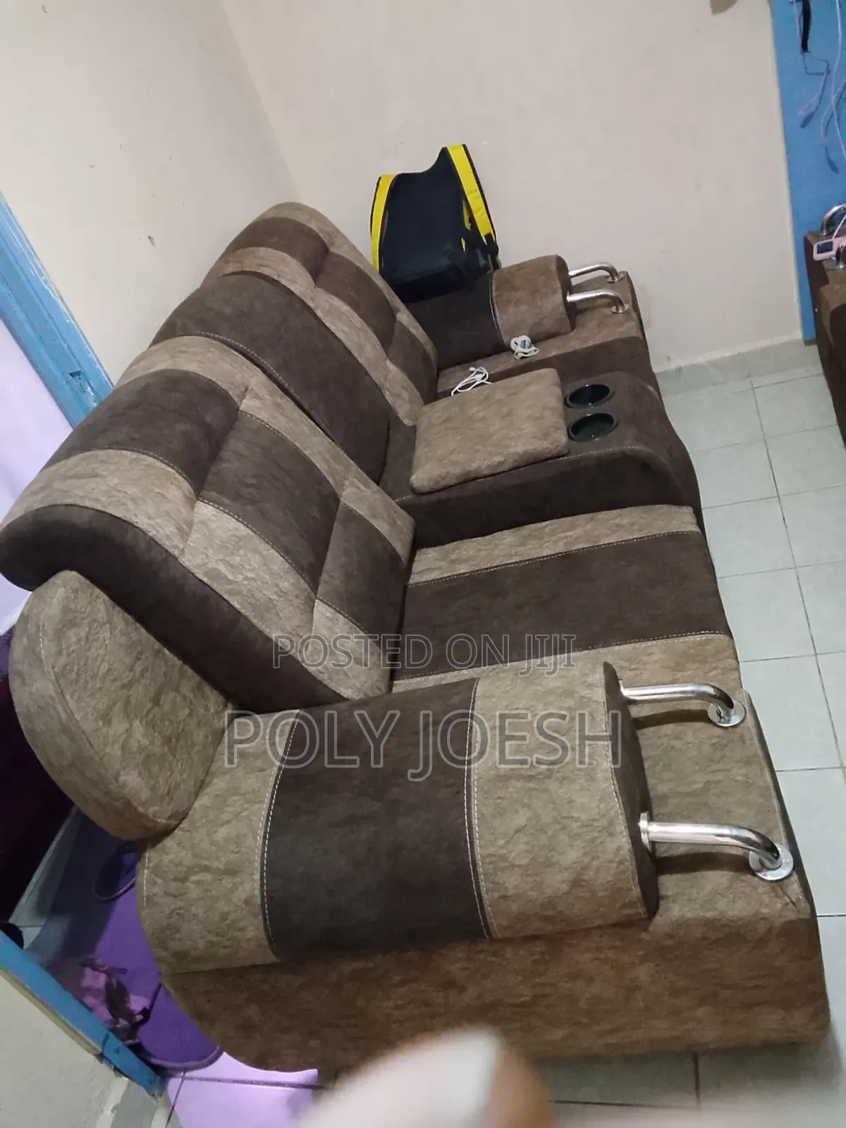 Butterfly 5 Seater