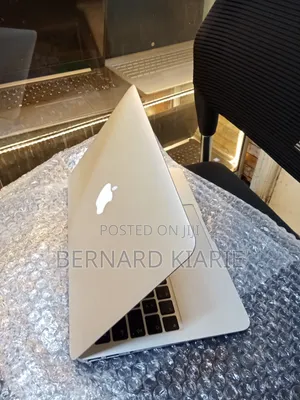 Laptop Apple MacBook Air 2013 4GB Intel Core i7 SSD 256GB