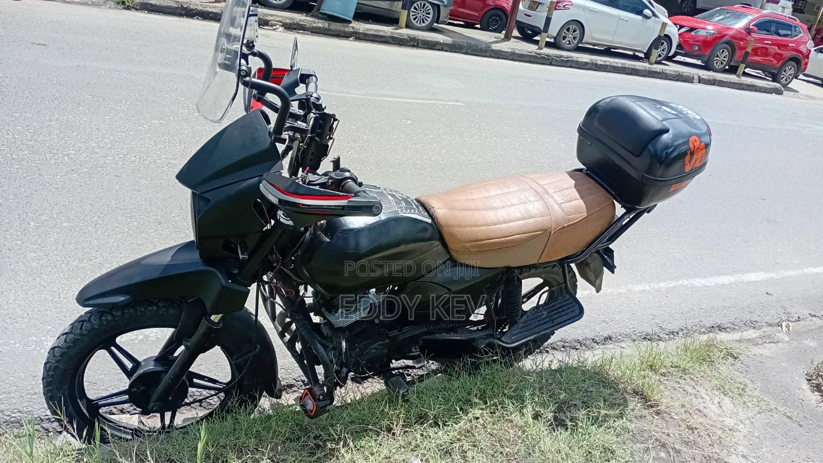 TVS HLX Plus ES 2020 Black