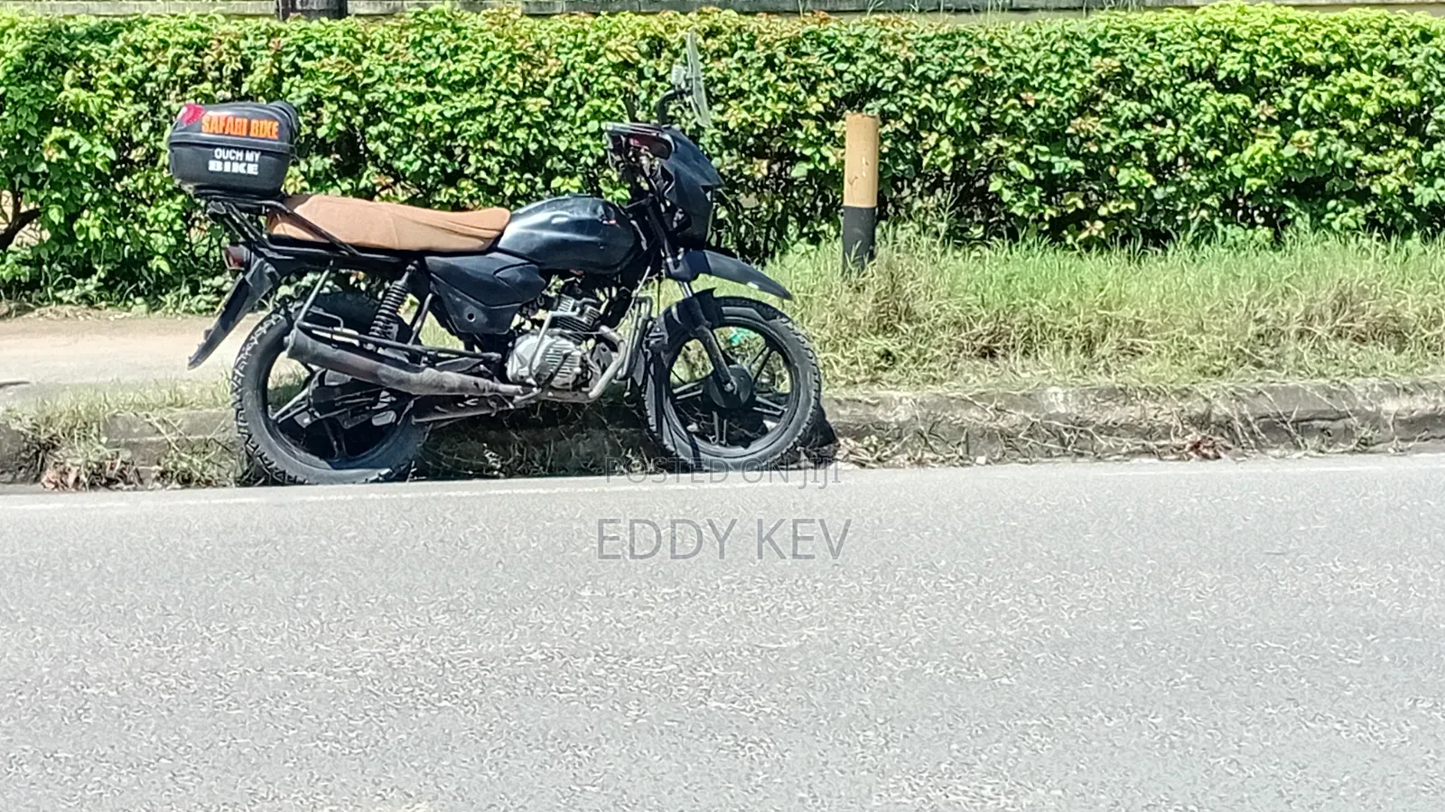 TVS HLX Plus ES 2020 Black