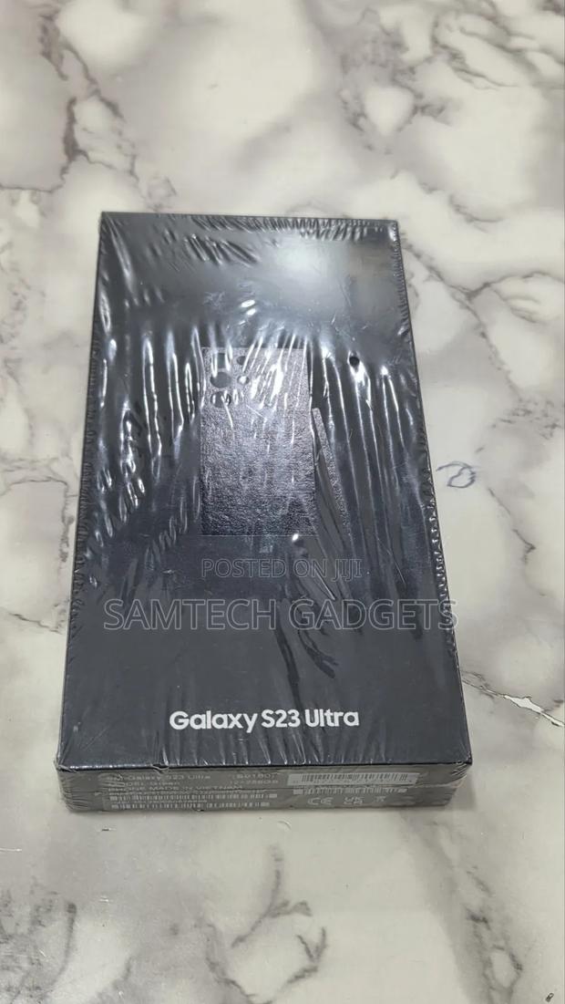 New Samsung Galaxy S23 Ultra 256 GB Black