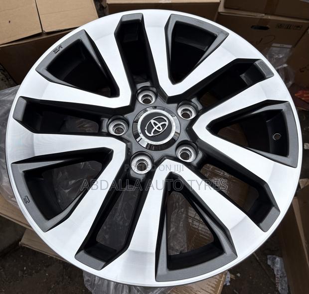 Toyota V8 Rims Size 20 Inch (Set Of4)