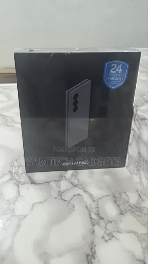 New Samsung Galaxy Z Fold6 256 GB Silver