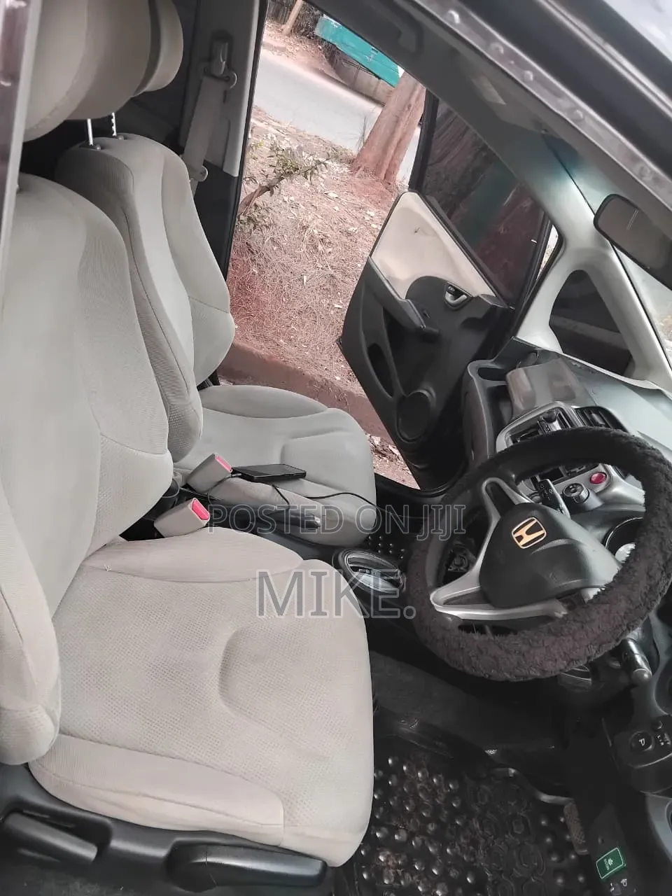 Honda Fit 2012 Gray