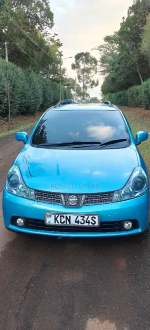 Nissan Wingroad 2011 Blue