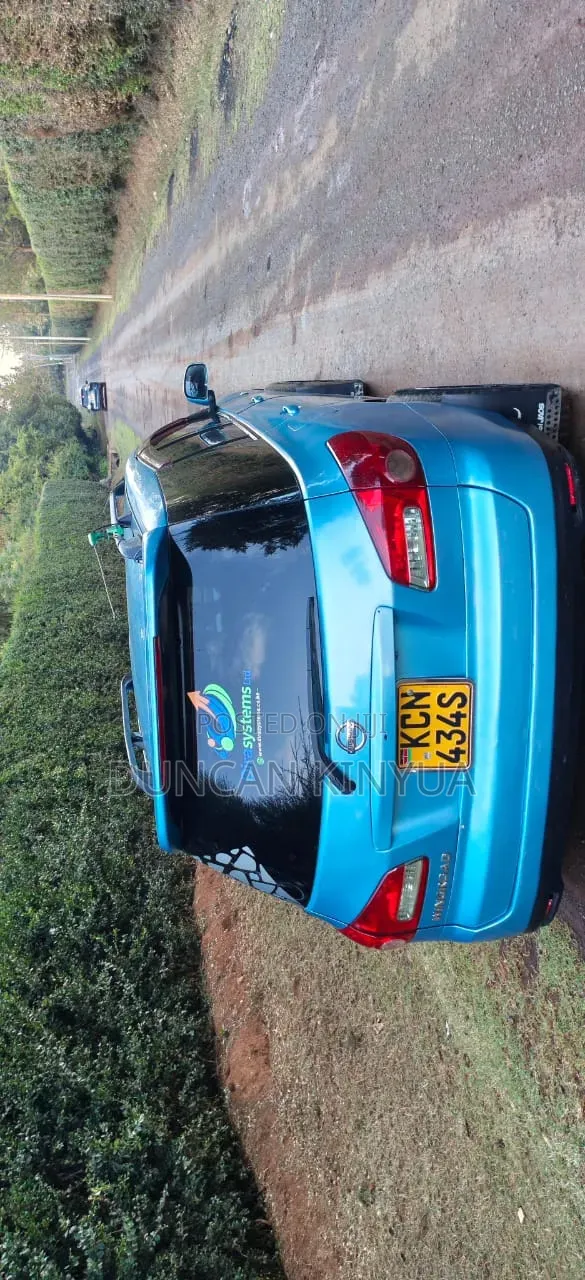 Nissan Wingroad 2011 Blue