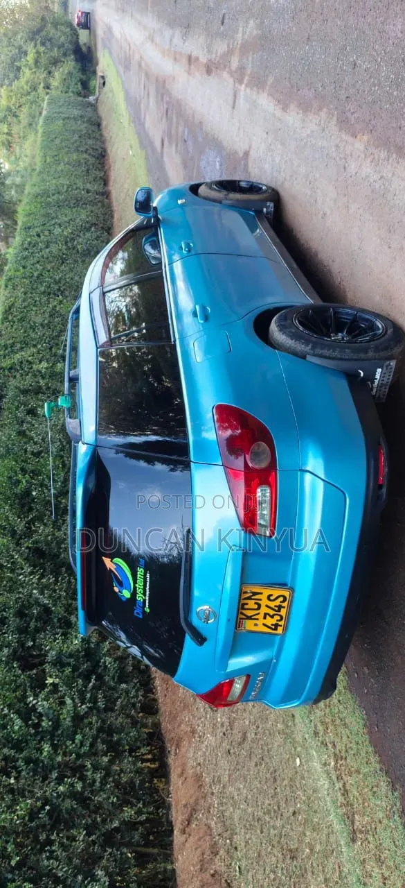 Nissan Wingroad 2011 Blue