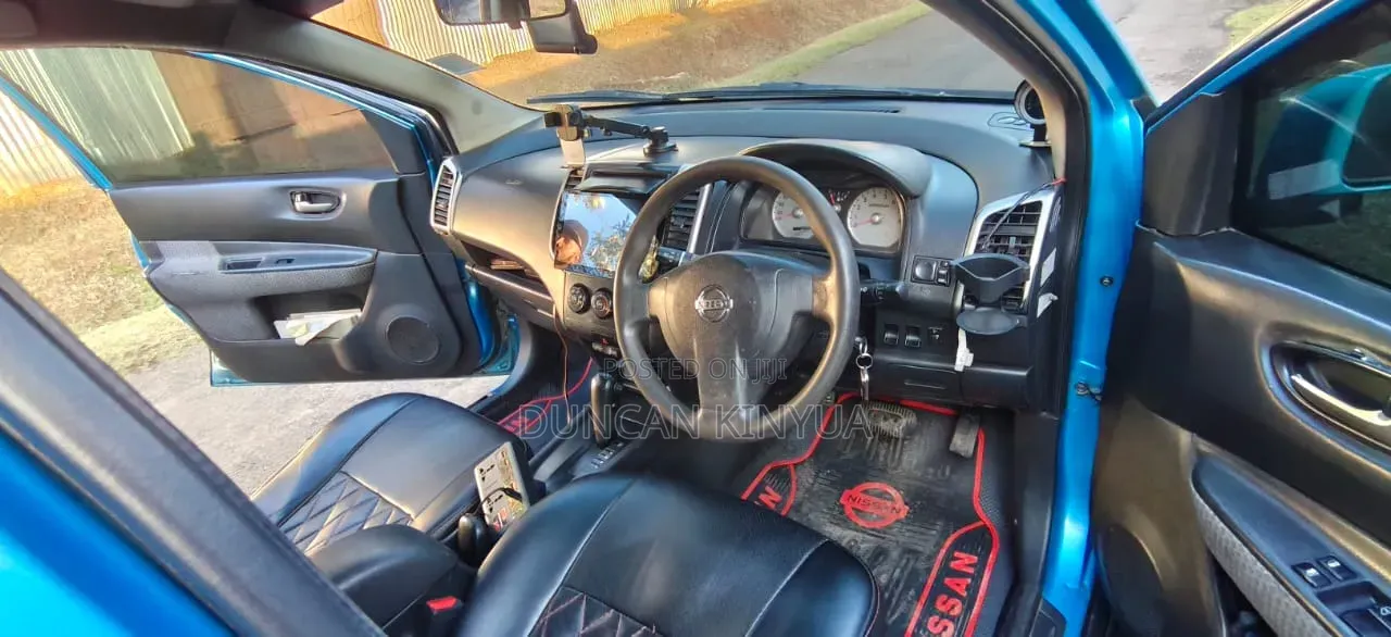 Nissan Wingroad 2011 Blue